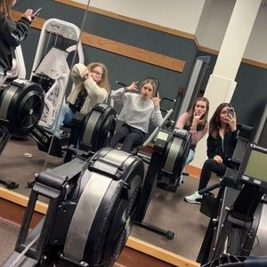 Meet your Posher, Fernanda